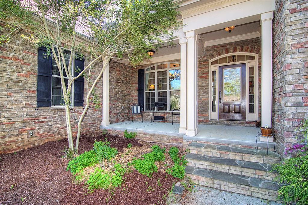 6033 Agate Court Tega Cay, SC 29708 - Photo 2 of 23