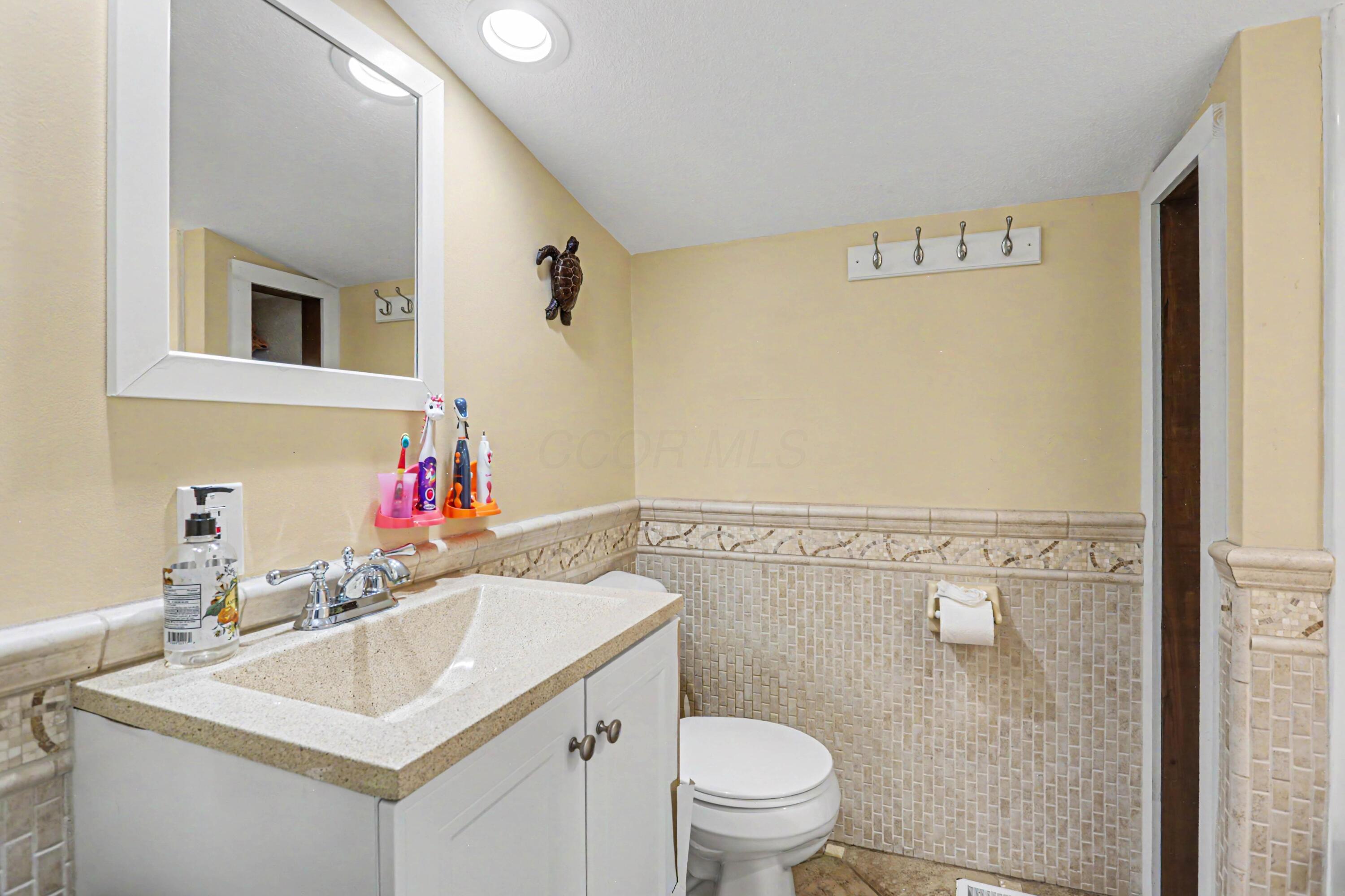 4353 Hoover Road Grove City, OH 43123 - Photo 23 of 34