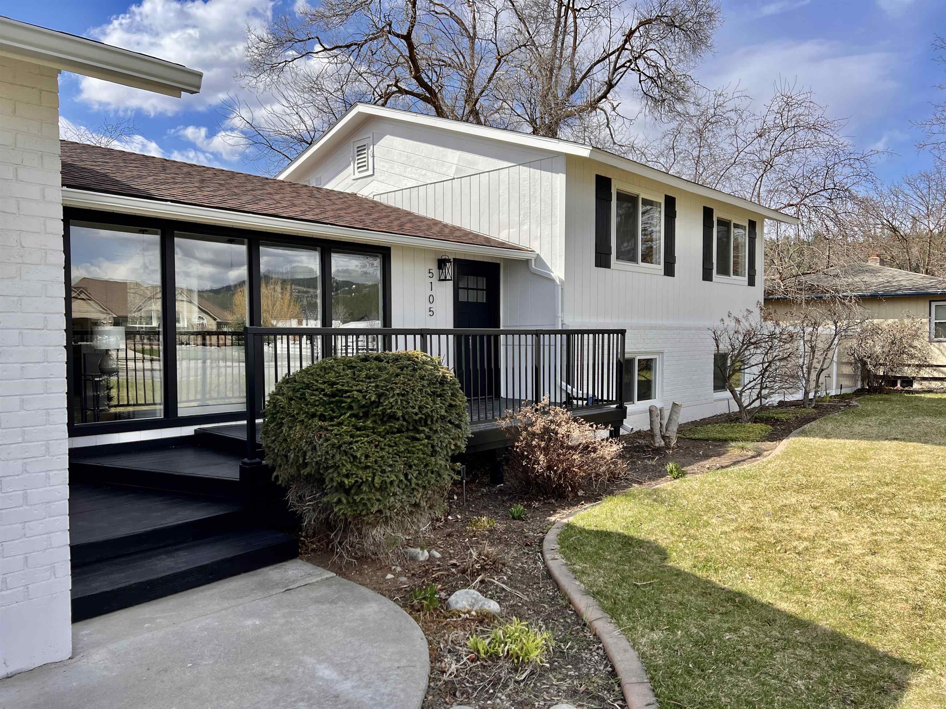 5105 North Keller Road Spokane Valley, WA 99216 - Photo 2 of 37
