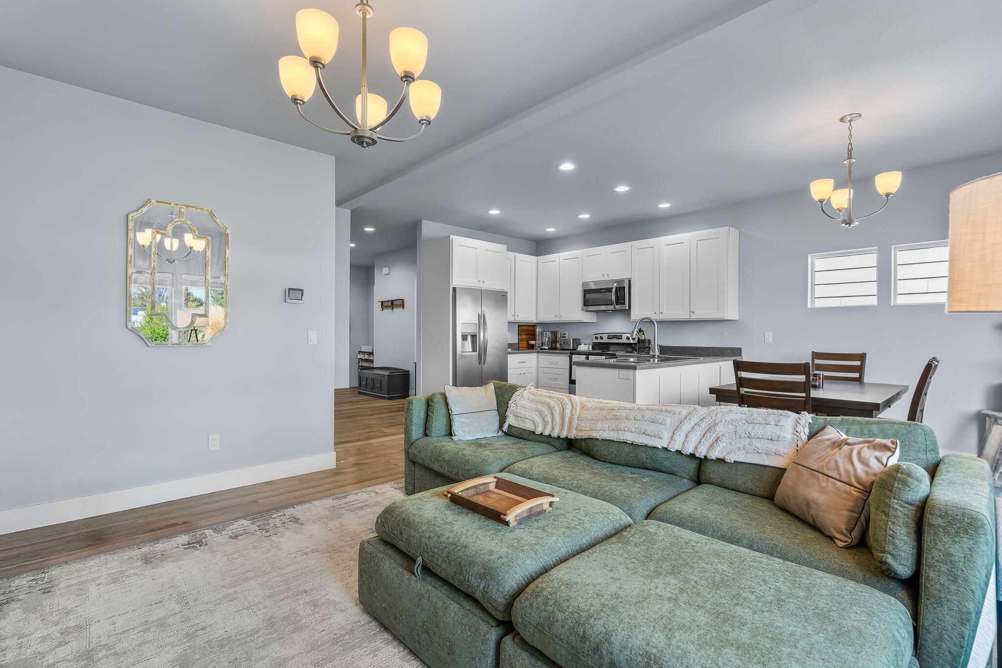 1726 Southwest 27th Street Redmond, OR 97756 - Photo 8 of 31 2026_04_09_1726_SW_27th_St_rdm-13
