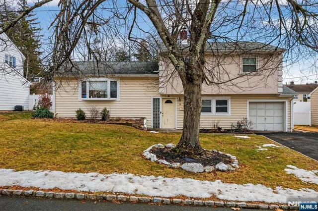 $650,000 | 20 Rosney Terrace, West Orange, NJ 07052