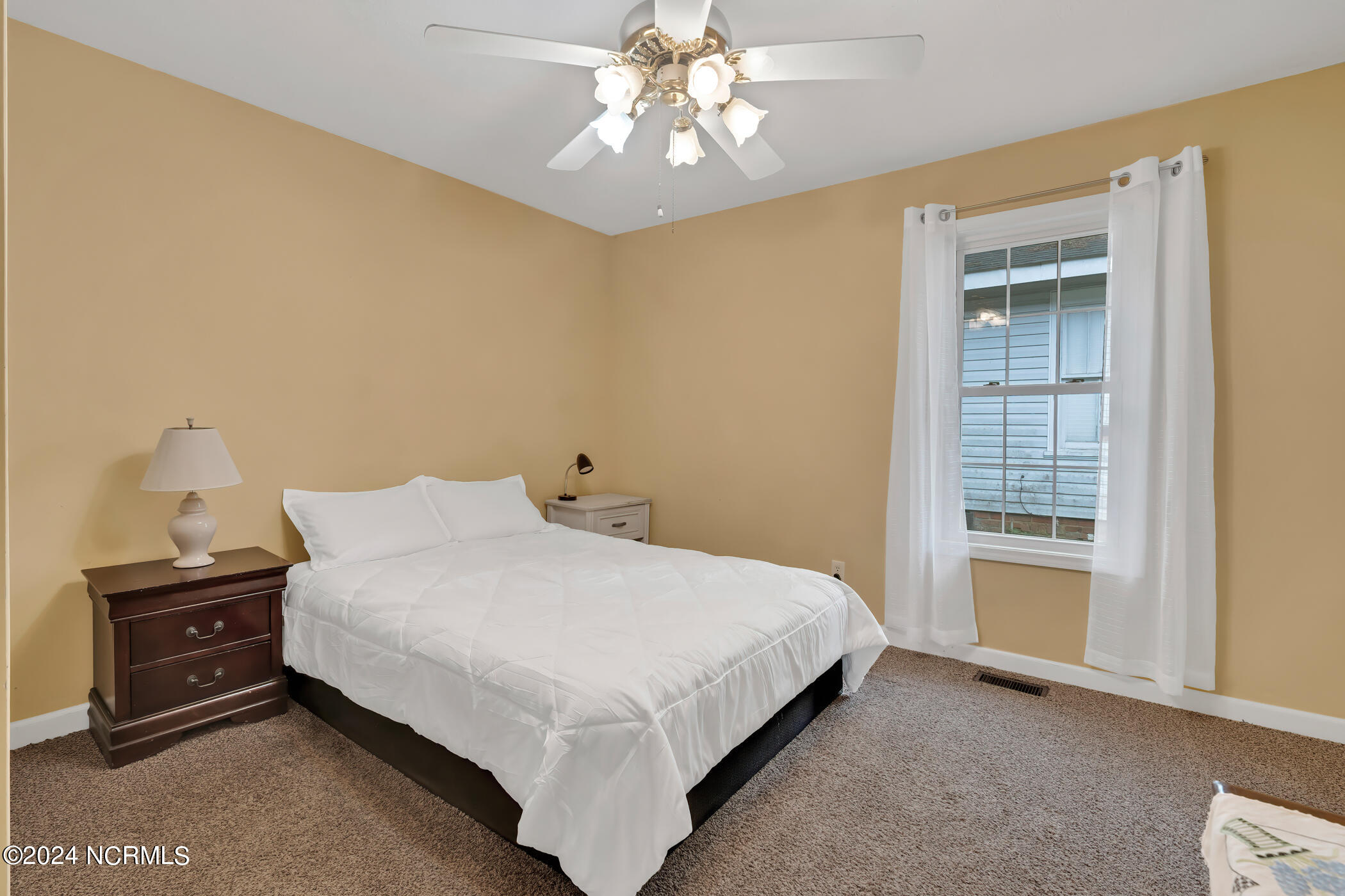 508 North Randolph Street Rockingham, NC 28379 - Photo 13 of 21 RS1DSC00113-~-clear