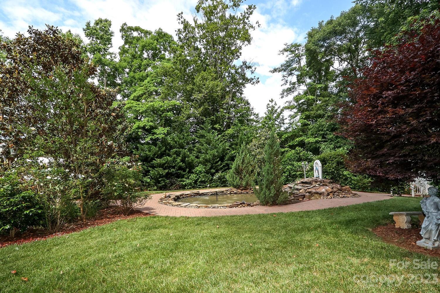 209 Fischer Road Fort Mill, SC 29715 - Photo 35 of 36 a view of patio with green space