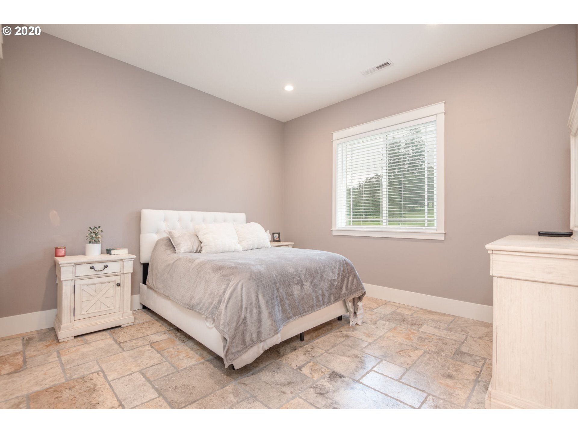 16585 South Harding Road Oregon City, OR 97045 - Photo 12 of 25