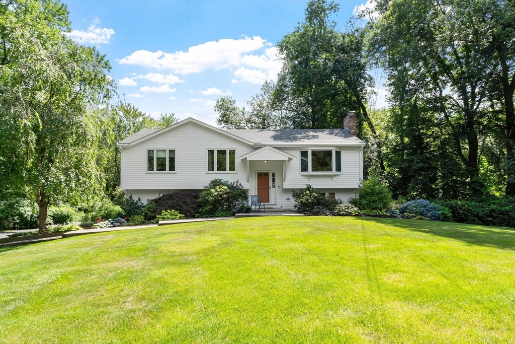 159 Appleton Street North Andover, MA 01845 - Photo 31 of 41 Gallery Image 31