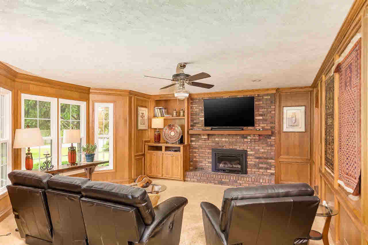 4010 Jersey Ridge Road Davenport, IA 52807 - Photo 12 of 24 Gallery Image 12