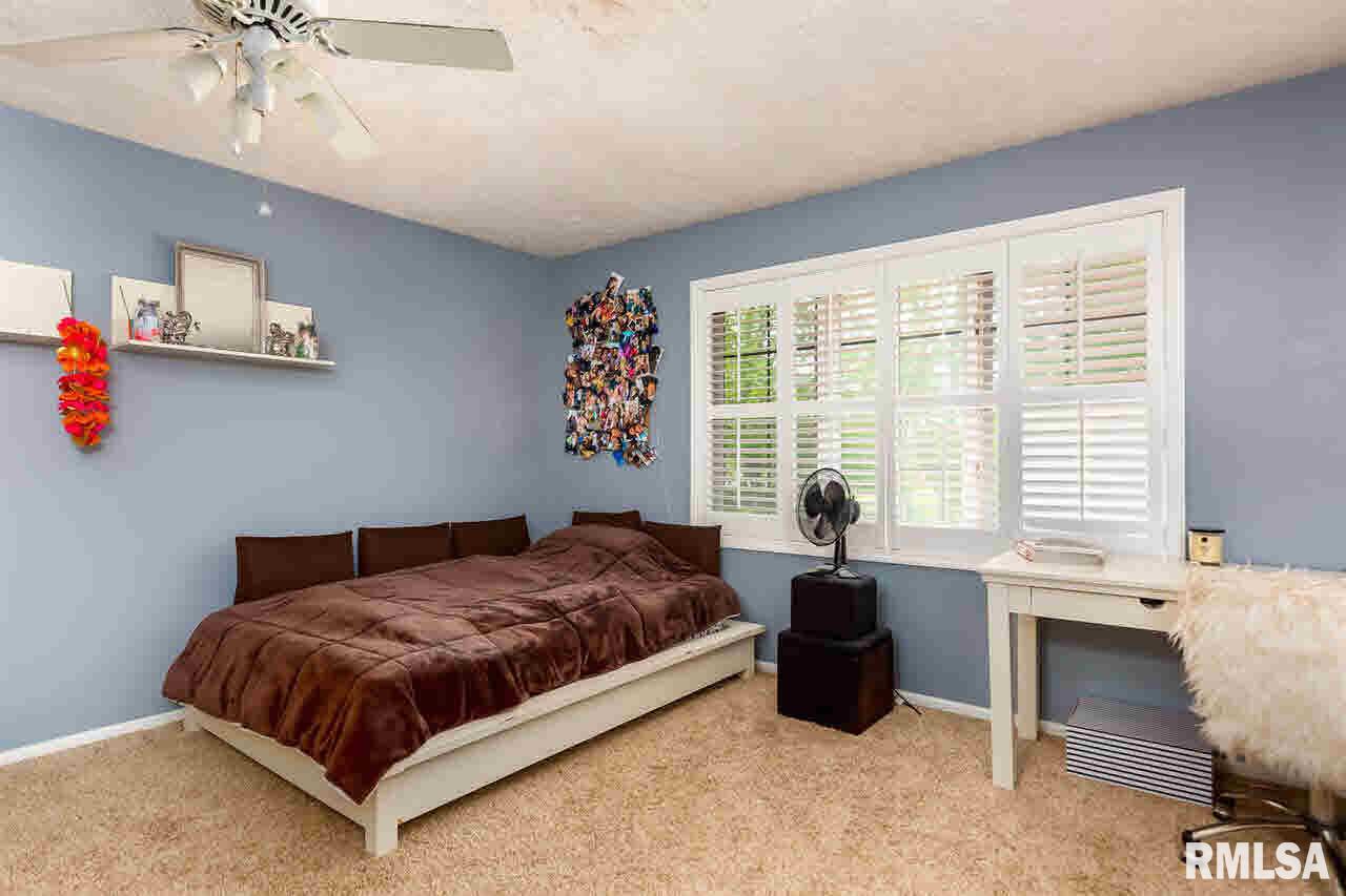 4010 Jersey Ridge Road Davenport, IA 52807 - Photo 17 of 24 Gallery Image 17