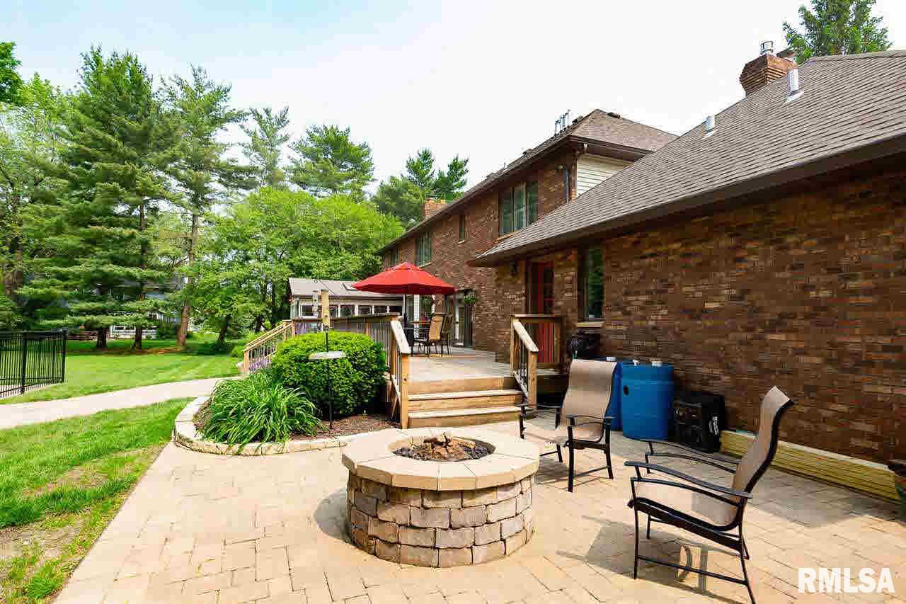 4010 Jersey Ridge Road Davenport, IA 52807 - Photo 21 of 24 Gallery Image 21