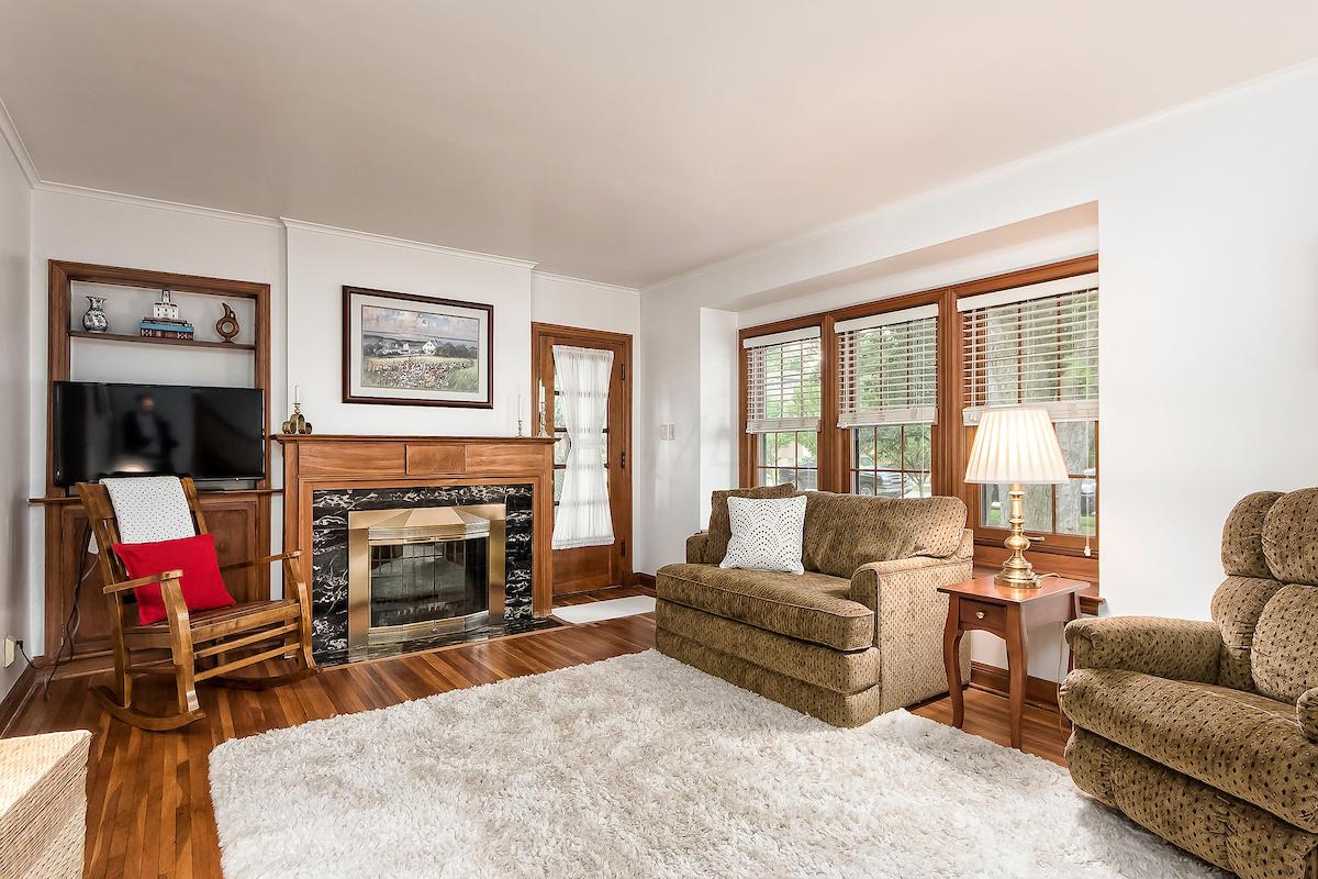 1956 Chelsea Road Upper Arlington, OH 43212 - Photo 7 of 30 Gallery Image 7