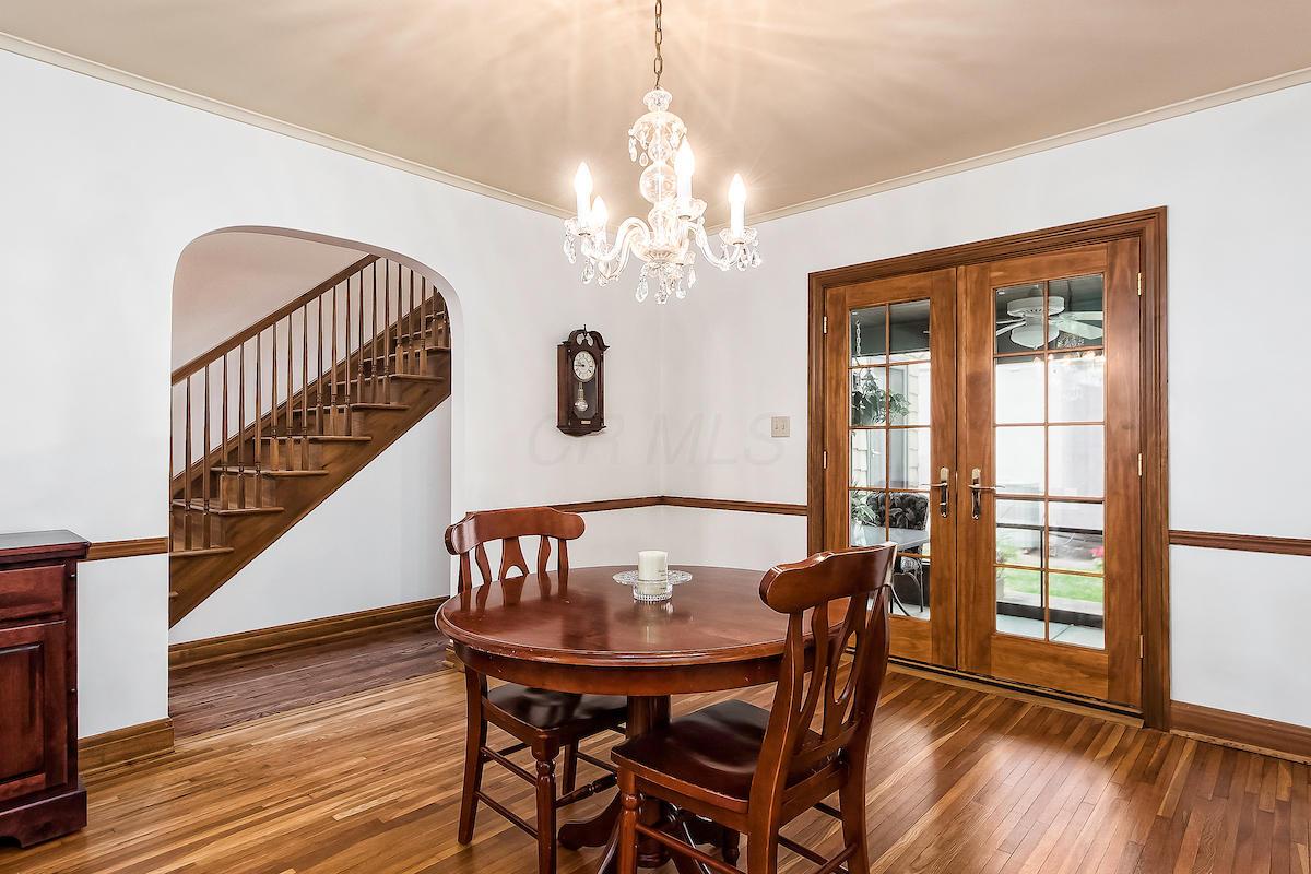 1956 Chelsea Road Upper Arlington, OH 43212 - Photo 8 of 30 Gallery Image 8