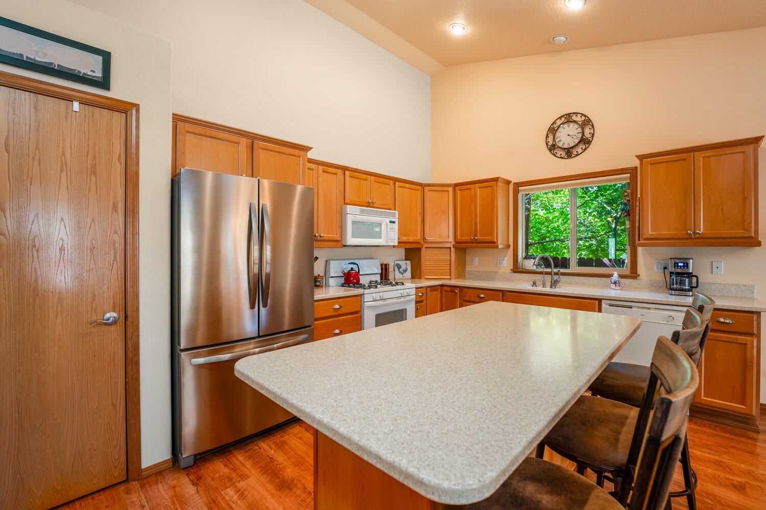 61346 Whitetail Street Bend, OR 97702 - Photo 6 of 53 6
