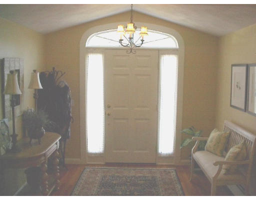 11 Hawthorn Road Marblehead, MA 01945 - Photo 6 of 9
