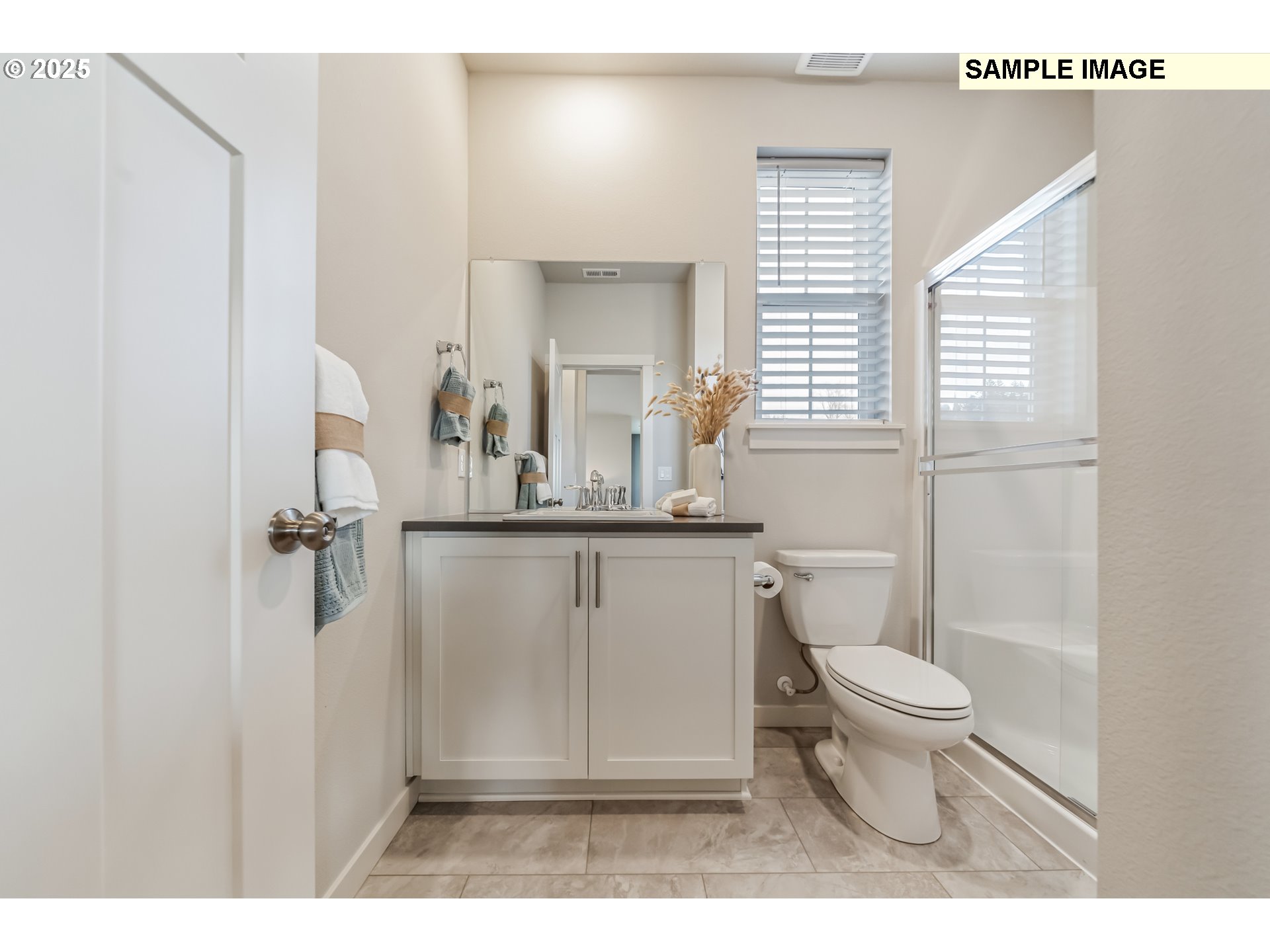 12365 Southwest Broadbill Terrace Beaverton, OR 97007 - Photo 13 of 35 Gallery Image 13
