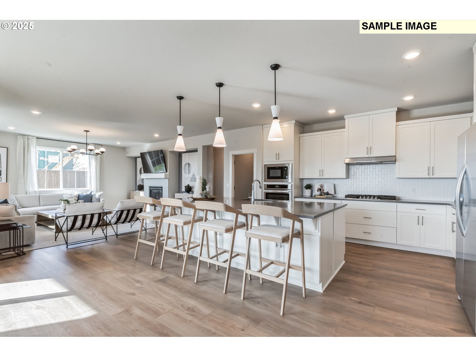 12365 Southwest Broadbill Terrace Beaverton, OR 97007 - Photo 5 of 35 Gallery Image 5