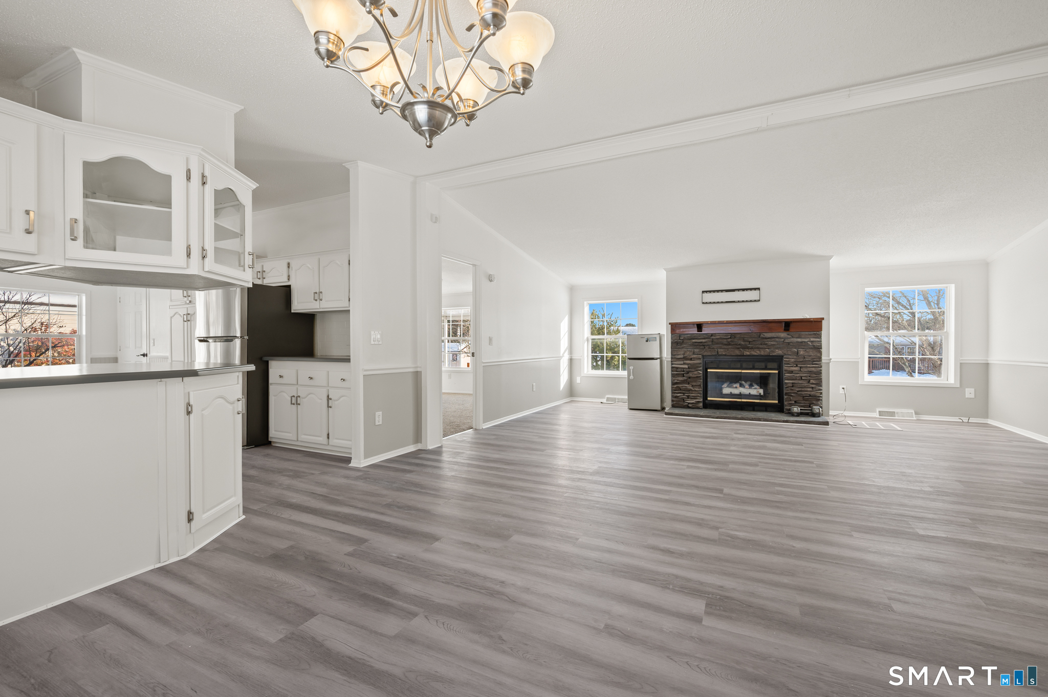 64 Circle Drive Windham, CT 06256 - Photo 17 of 40