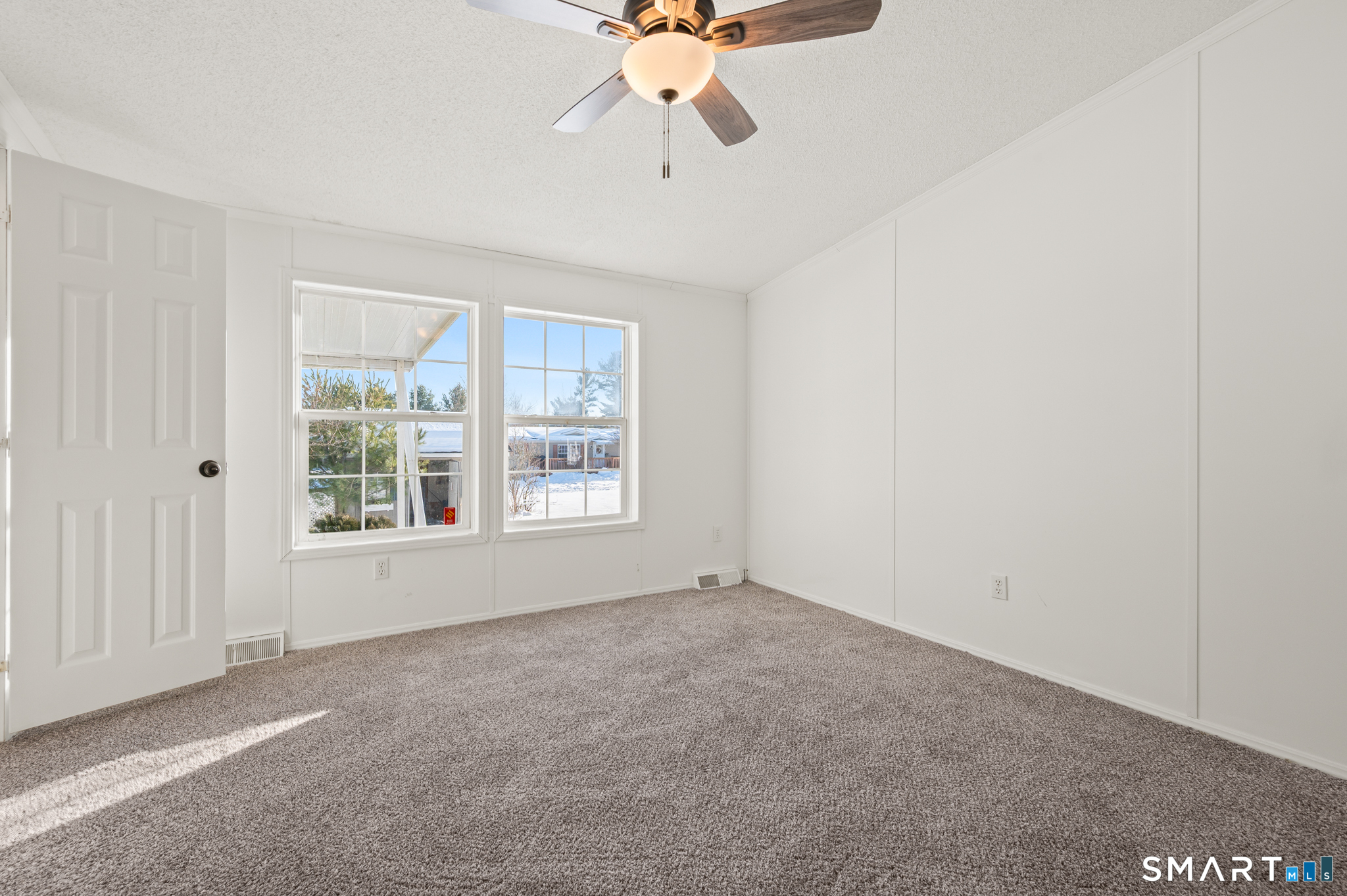 64 Circle Drive Windham, CT 06256 - Photo 22 of 40