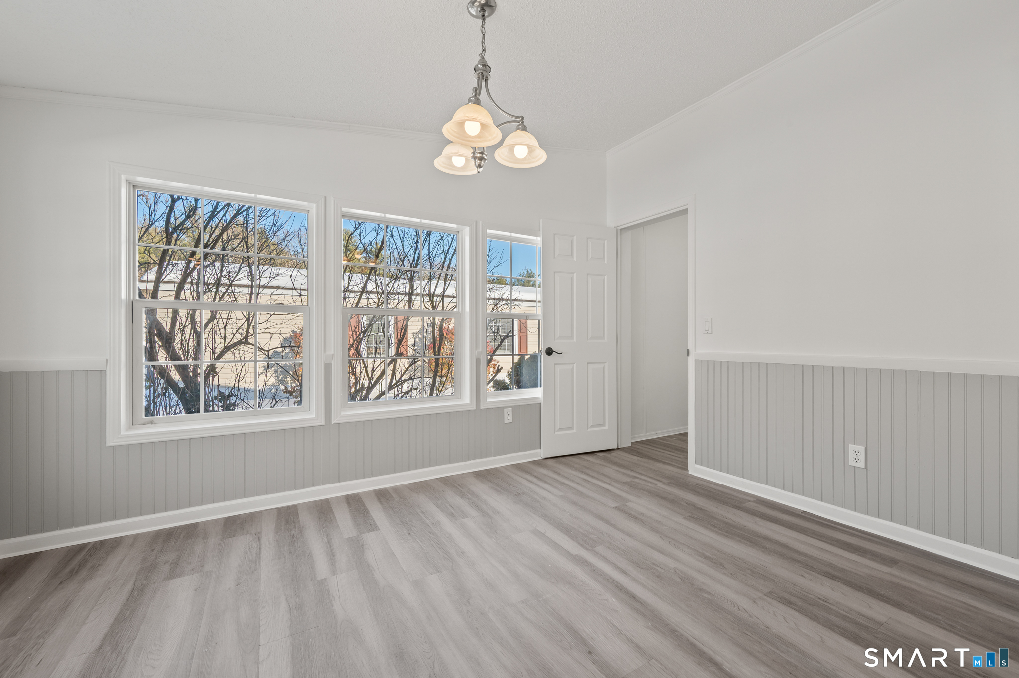 64 Circle Drive Windham, CT 06256 - Photo 5 of 40