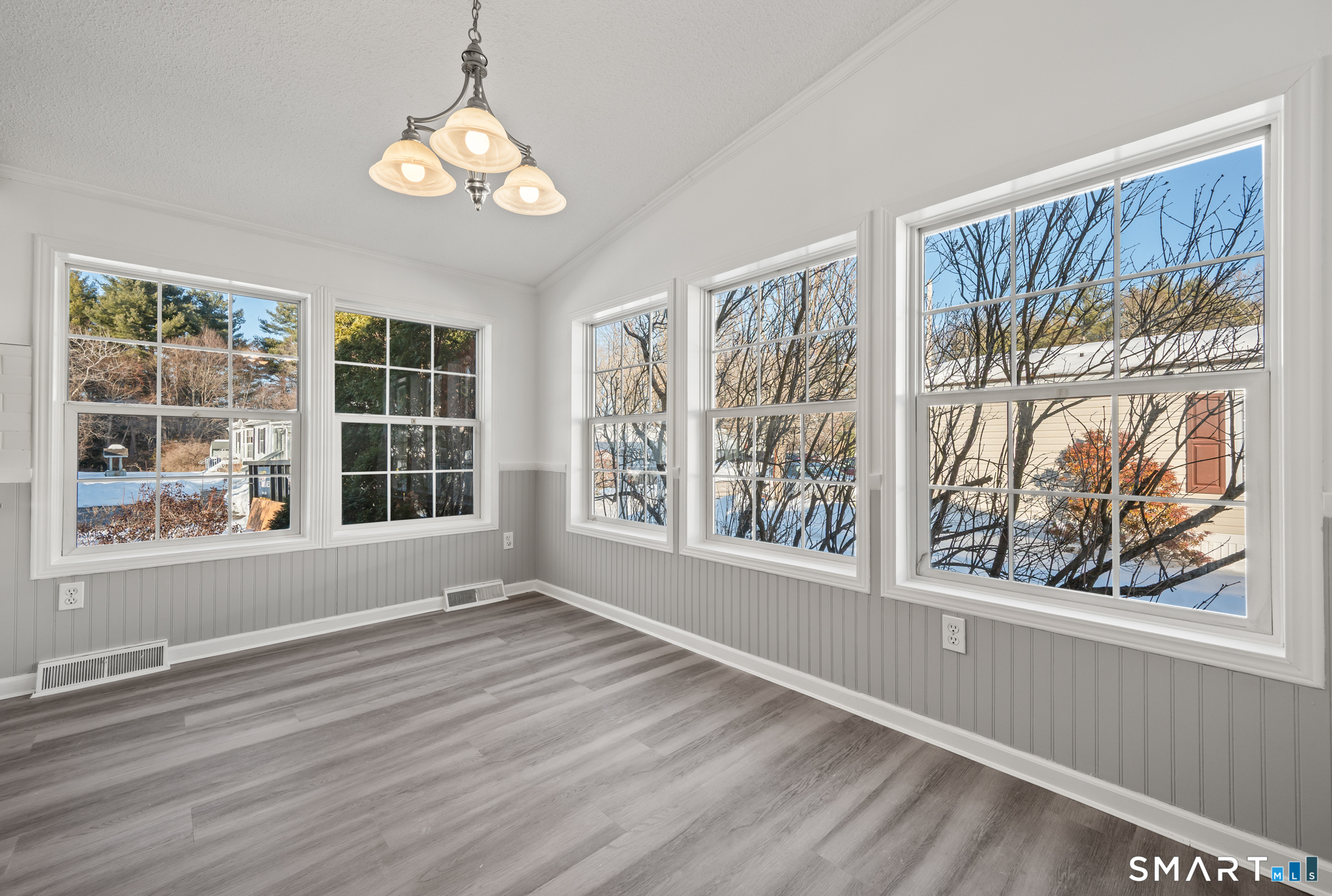 64 Circle Drive Windham, CT 06256 - Photo 6 of 40