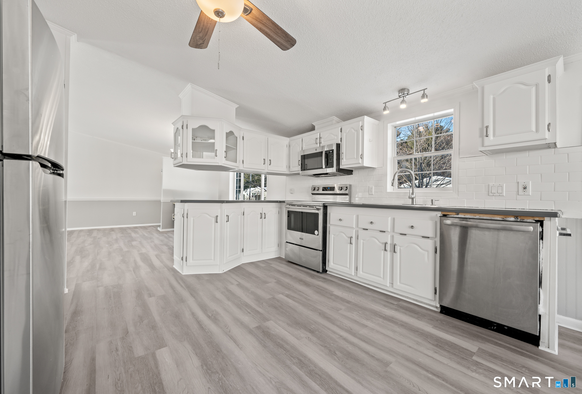 64 Circle Drive Windham, CT 06256 - Photo 8 of 40