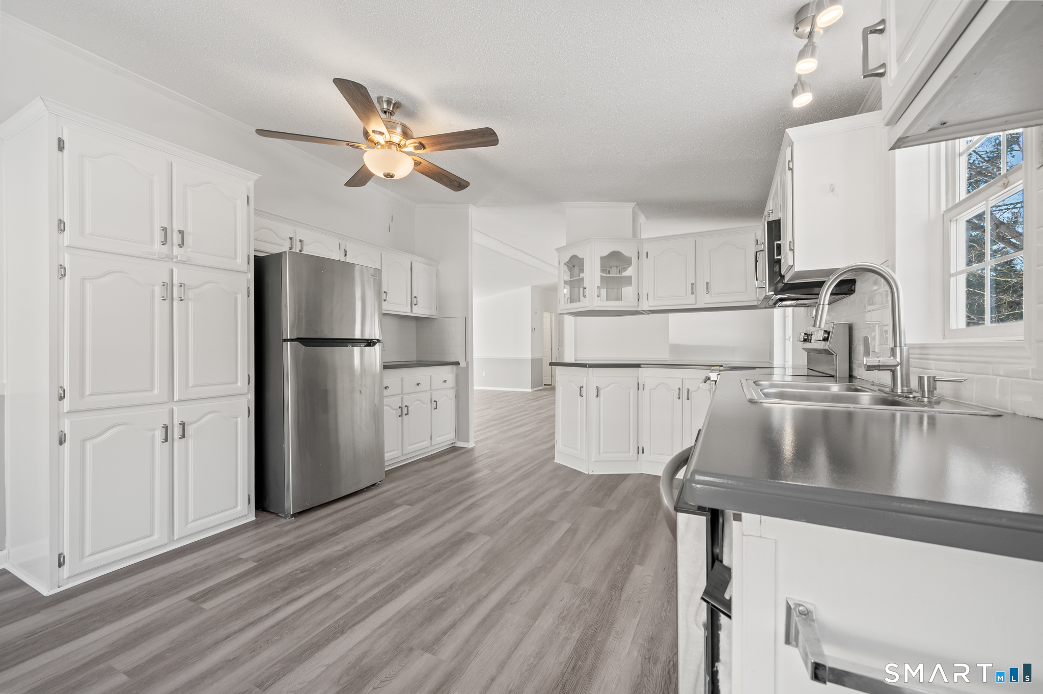 64 Circle Drive Windham, CT 06256 - Photo 9 of 40