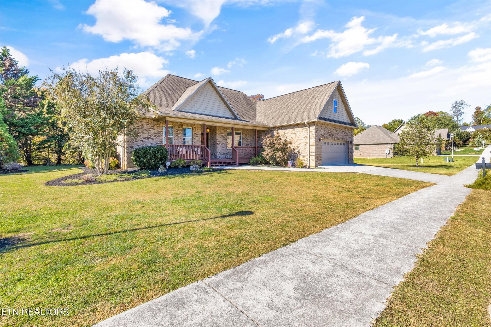 108 Wolfcreek Way Oak Ridge, TN 37830 - Photo 4 of 24 Gallery Image 4