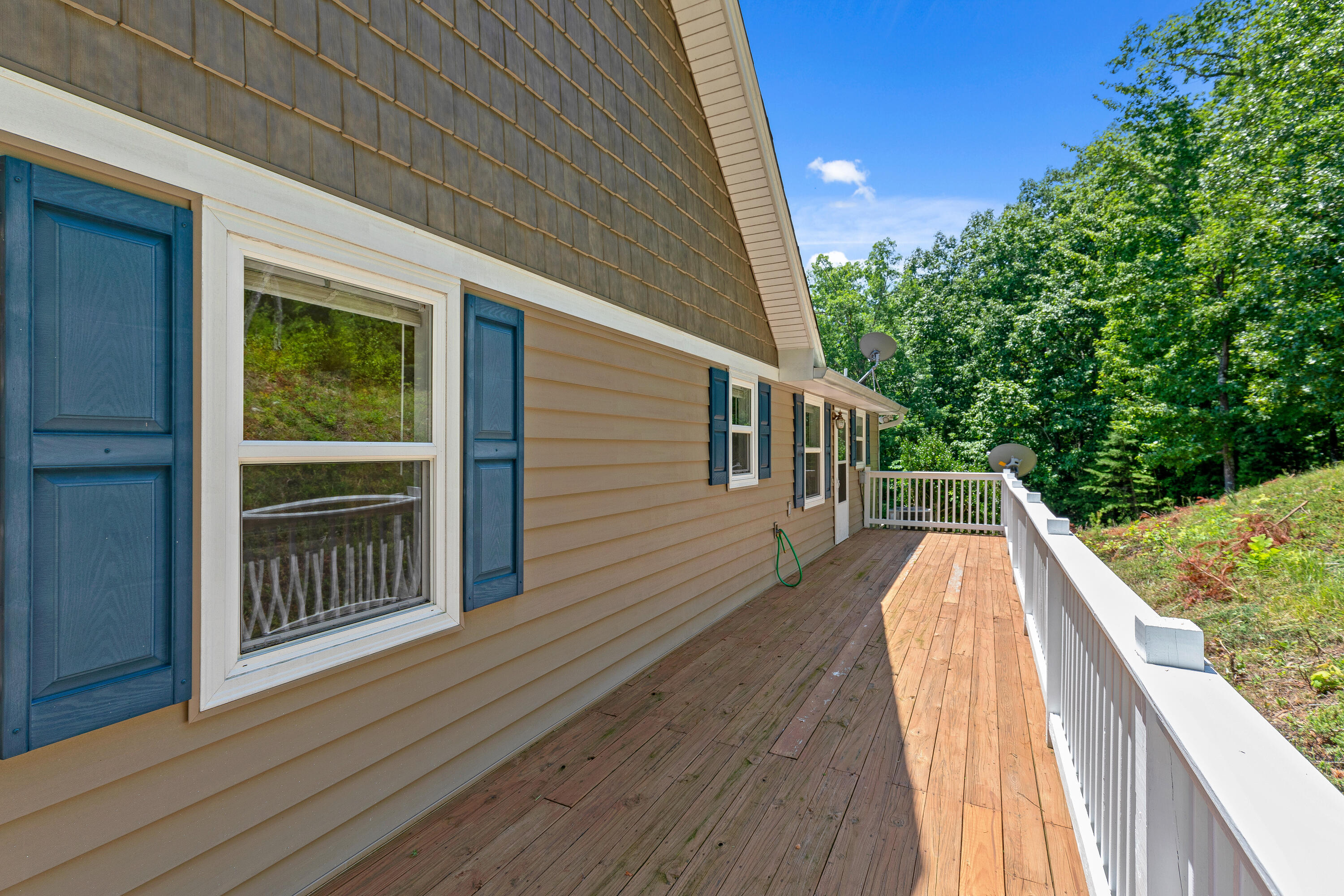 15 West Brow Road Dunlap, TN 37327 - Photo 54 of 74 Large Back Deck