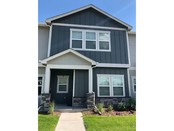 $387,500 | 1691 Grand Avenue, Unit 5, Windsor, CO 80550
