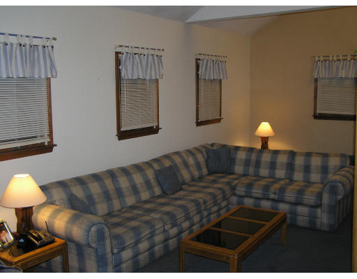 39 Anthony Road Tewksbury, MA 01876 - Photo 8 of 13 Gallery Image 8