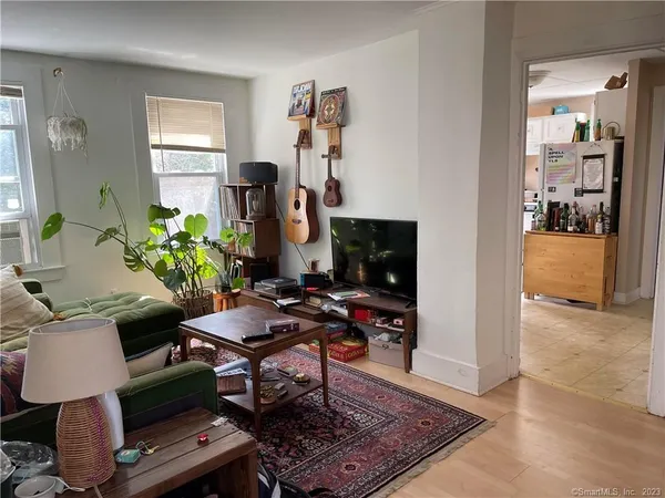 $2,200 | 30 Cottage Street, Unit 4, New Haven, CT 06511