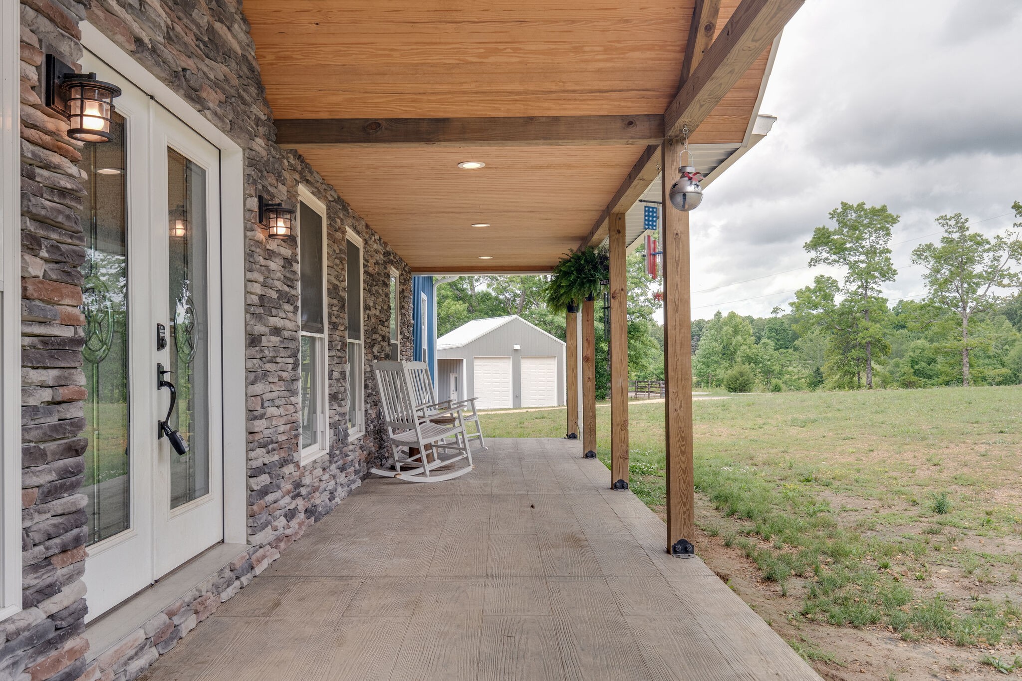 142 Whitehead Road Hohenwald, TN 38462 - Photo 7 of 40 Gallery Image 7