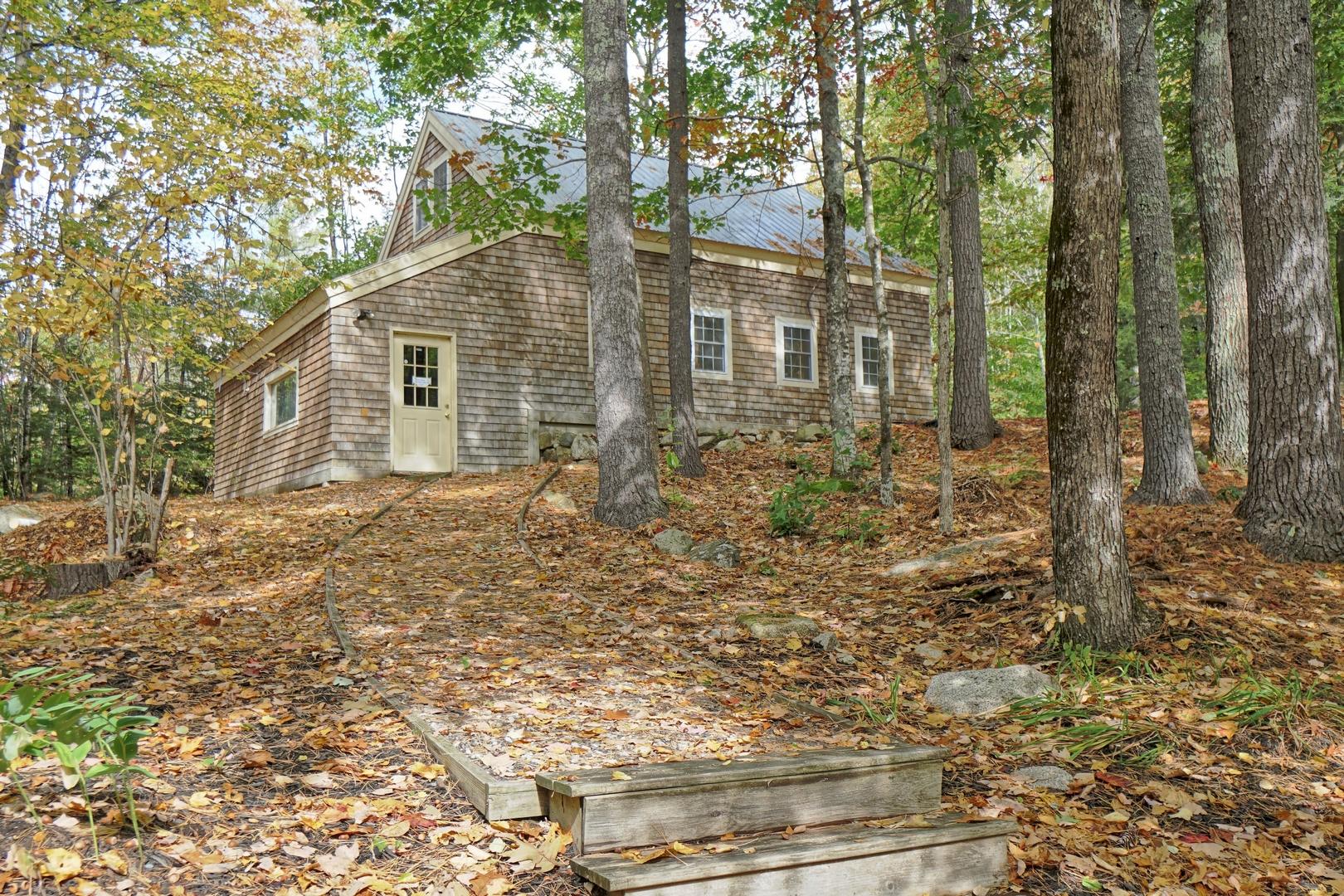 17 Norumbega Road Sebago, ME 04029 - Photo 8 of 96 9 (2)