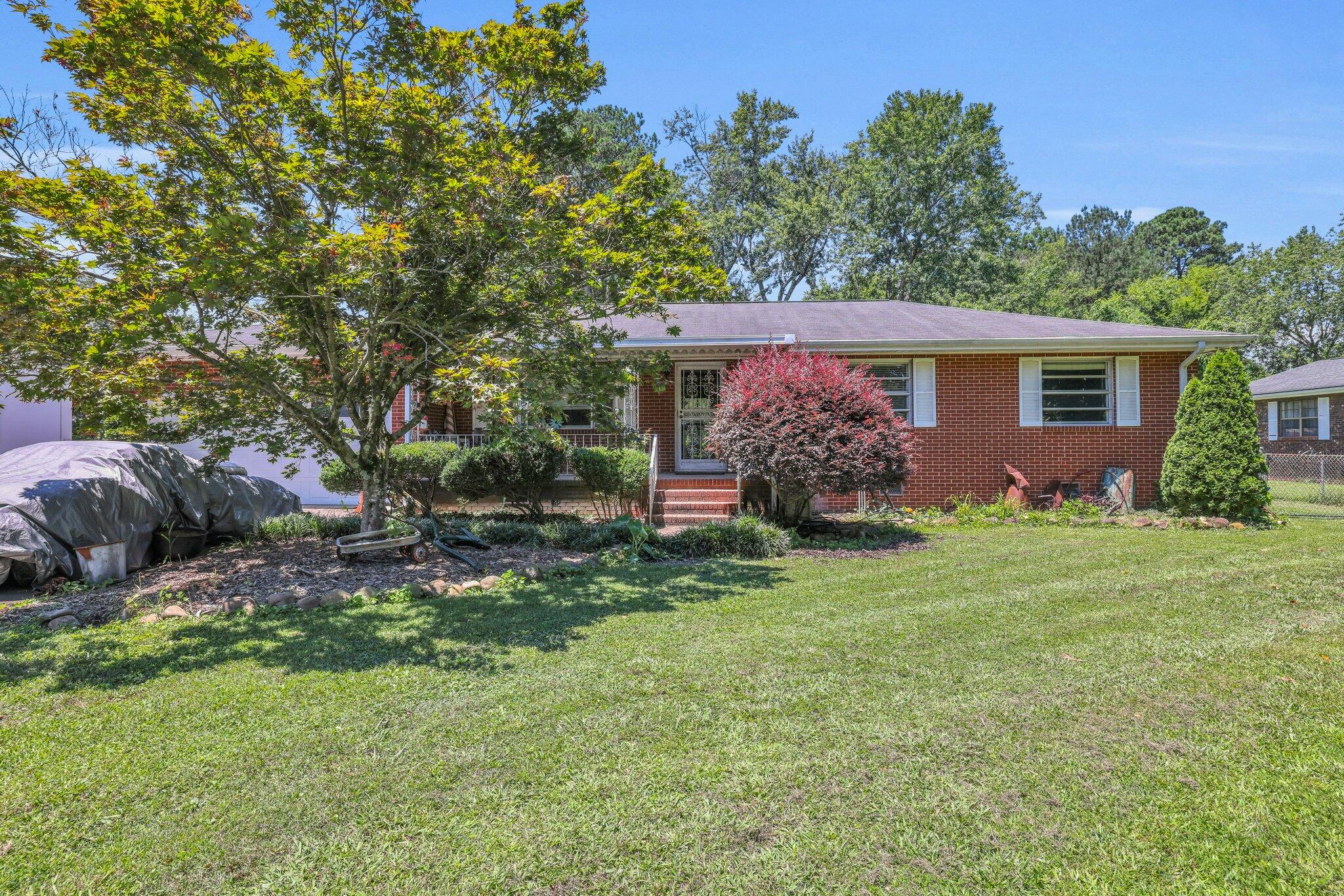 353 Prater Road Rossville, GA 30741 - Photo 2 of 25 1-web-or-mls-353-prater-rd