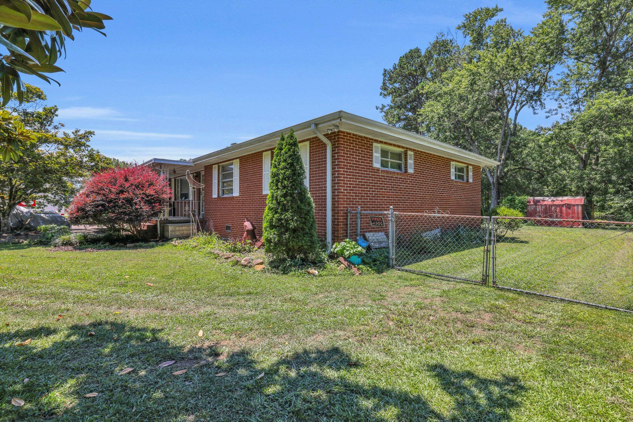 353 Prater Road Rossville, GA 30741 - Photo 4 of 25 5-web-or-mls-353-prater-rd