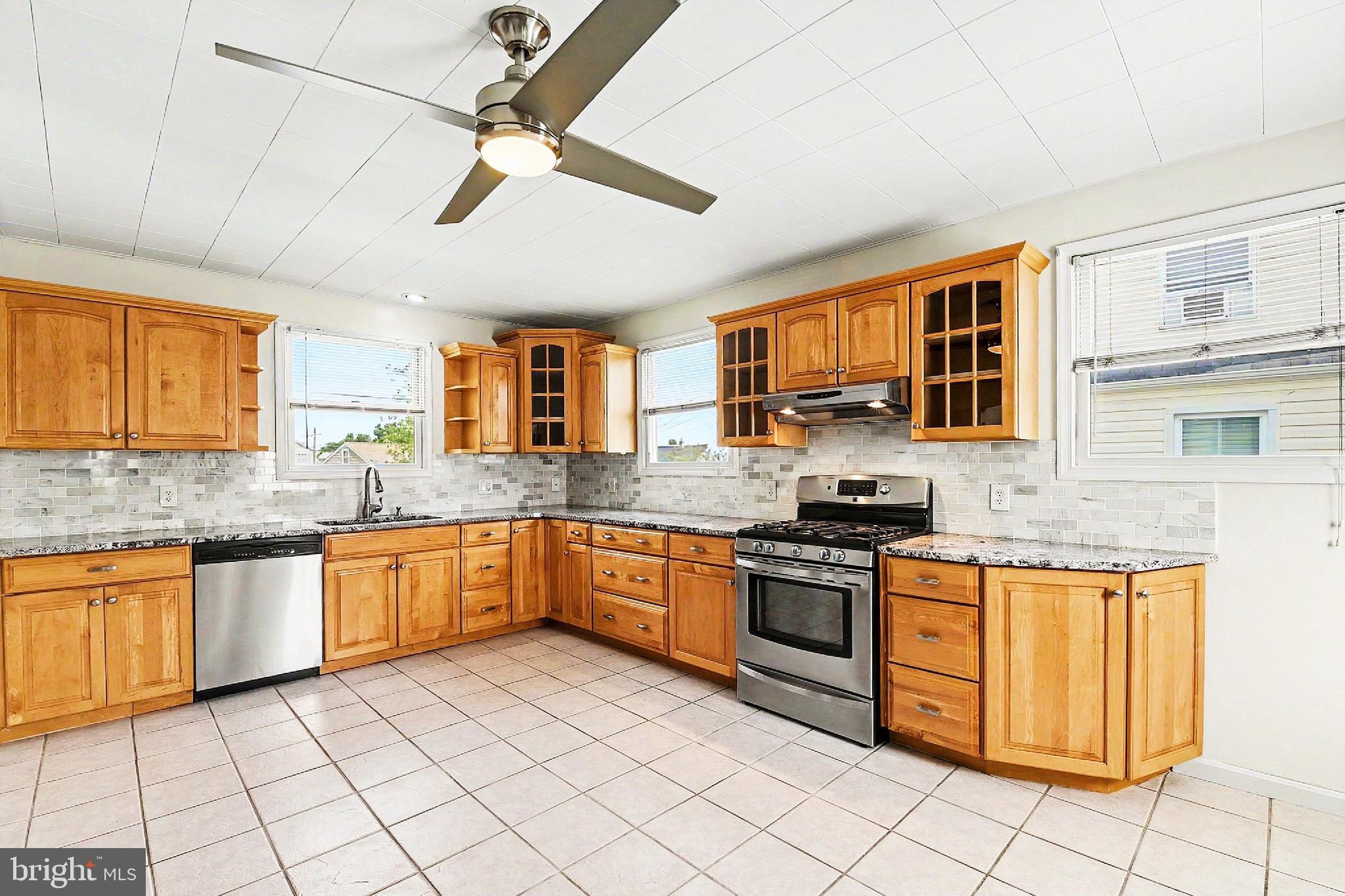 2623 Ambler Road Baltimore, MD 21222 - Photo 8 of 46 Custom Kitchen