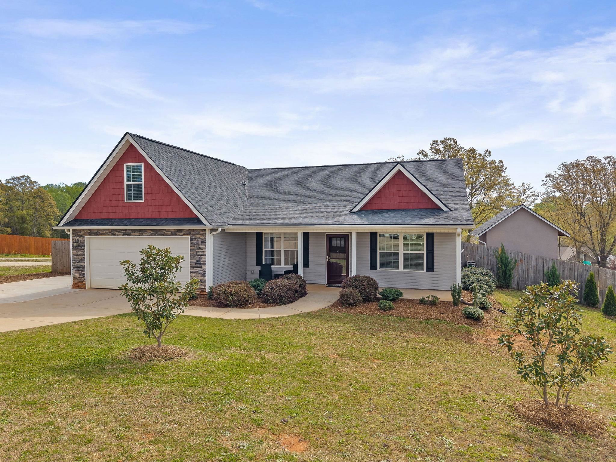 51 Lyman Lake Road Lyman, SC 29365 - Photo 2 of 31 Gallery Image 2