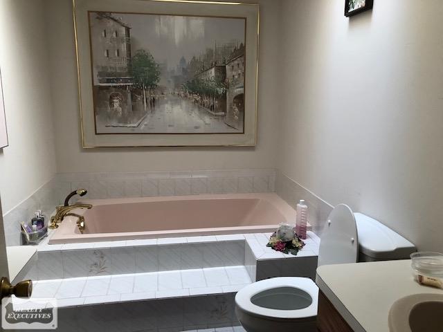 74409 Van Dyke Romeo, MI 48065 - Photo 29 of 37 31369643-29.JPG