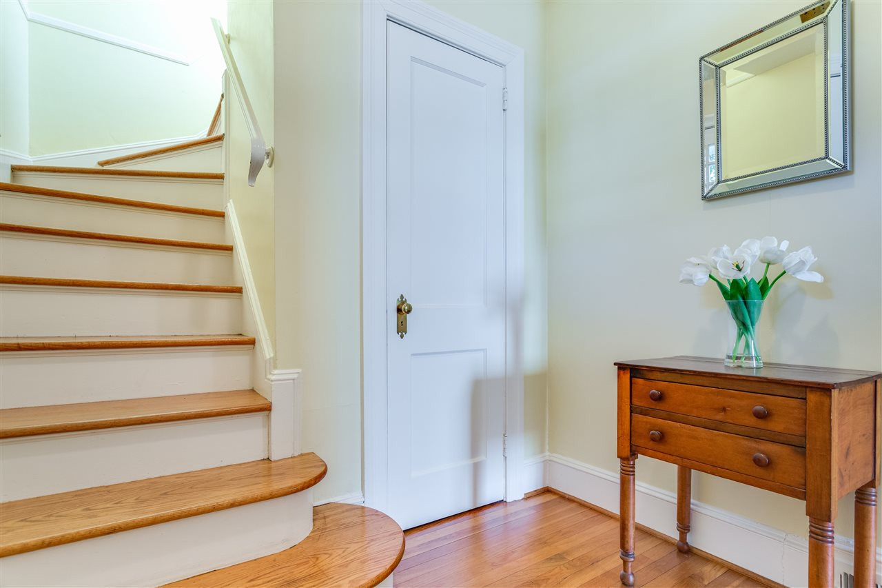 2514 Beechridge Road Raleigh, NC 27608 - Photo 9 of 25 Photo 9