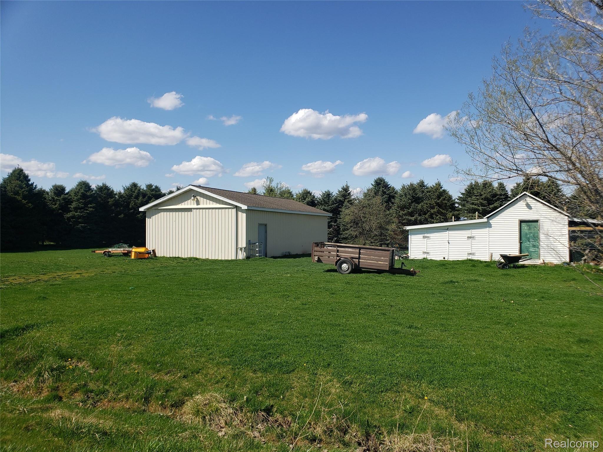 4950 South Meridian Road Wheeler, MI 48662 - Photo 4 of 42 20210413_153805.jpg