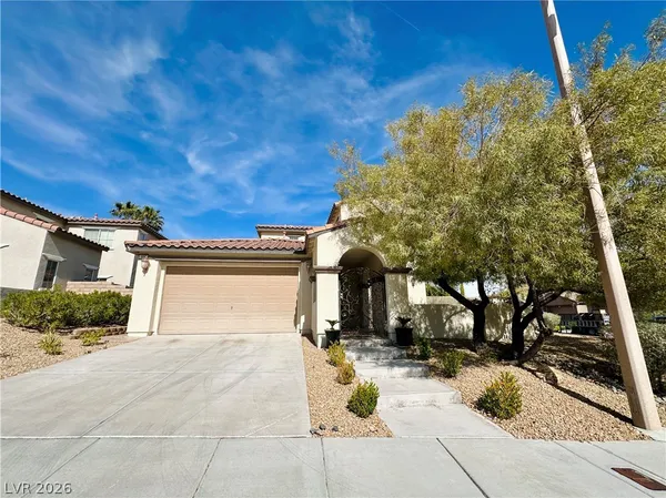 $3,200 | 956 Tafalla Court, Las Vegas, NV 89138