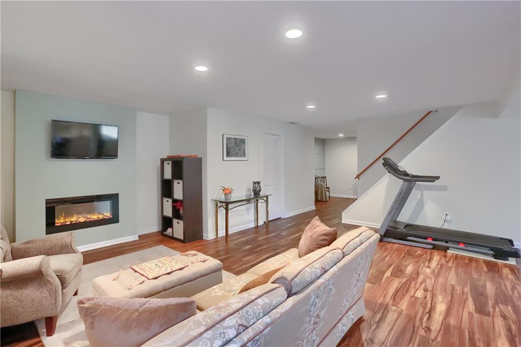 127 Field Club Circle McKees Rocks, PA 15136 - Photo 41 of 50 Gallery Image 41