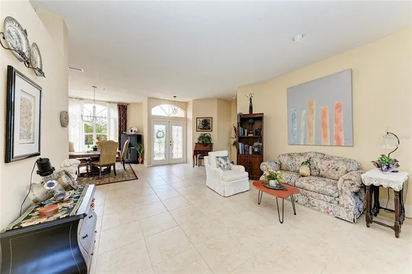 $435,000 | 4107 72nd Avenue East, Sarasota, FL 34243