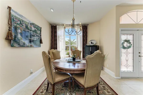 $435,000 | 4107 72nd Avenue East, Sarasota, FL 34243