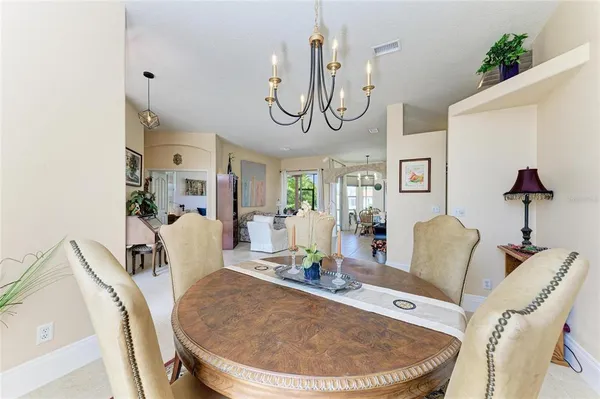 $435,000 | 4107 72nd Avenue East, Sarasota, FL 34243