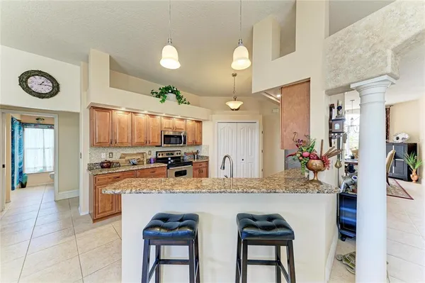 $435,000 | 4107 72nd Avenue East, Sarasota, FL 34243