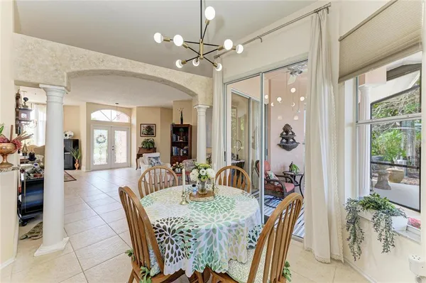 $435,000 | 4107 72nd Avenue East, Sarasota, FL 34243