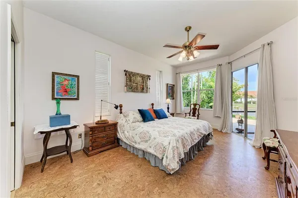 $435,000 | 4107 72nd Avenue East, Sarasota, FL 34243