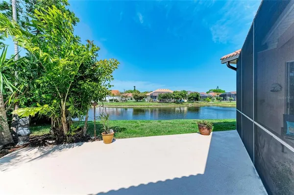 $435,000 | 4107 72nd Avenue East, Sarasota, FL 34243