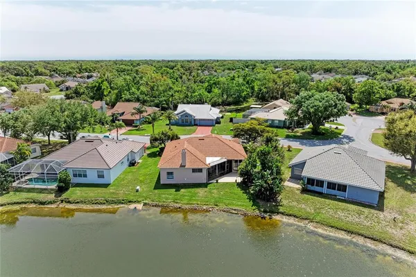 $435,000 | 4107 72nd Avenue East, Sarasota, FL 34243