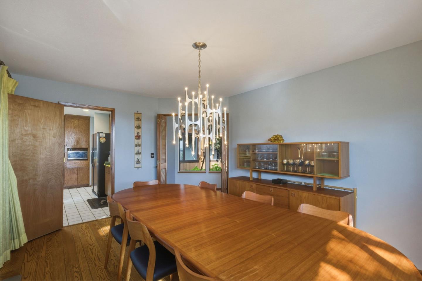 917 Holly Road Belmont, CA 94002 - Photo 26 of 82