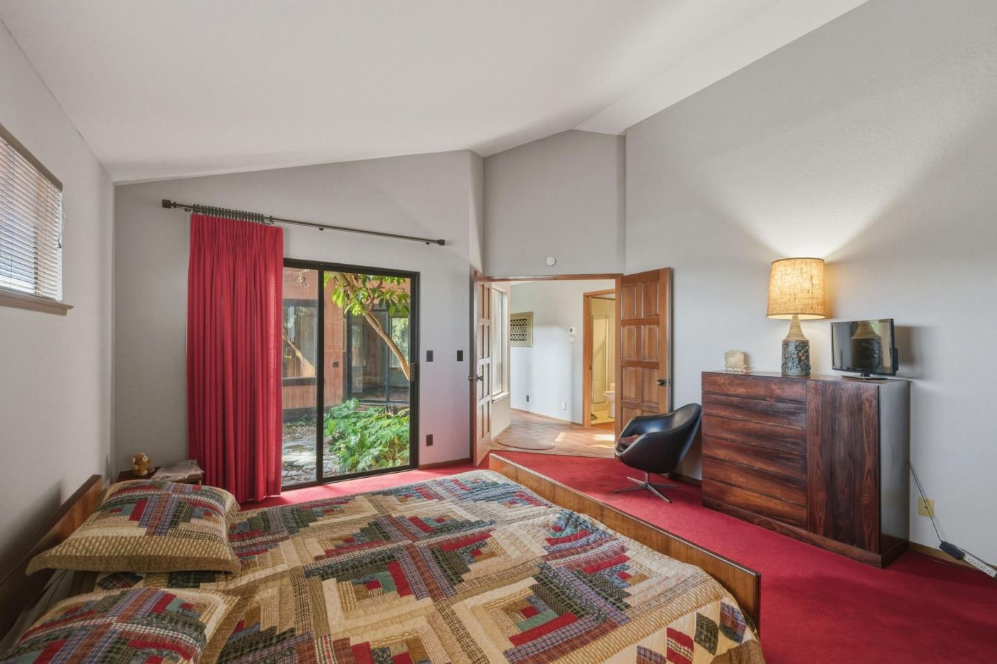 917 Holly Road Belmont, CA 94002 - Photo 68 of 82